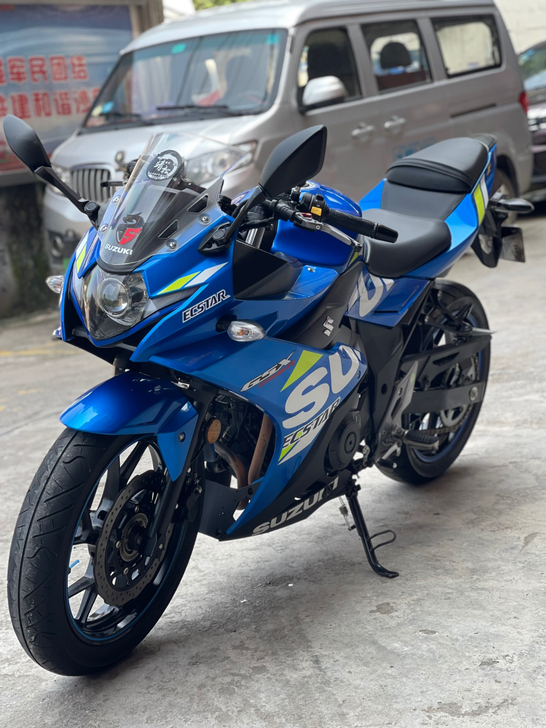 20年铃木gsx250，高配带ABS，真实...