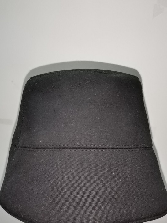 灯罩帽低价出了，很上镜，很潮，很有型的帽子...