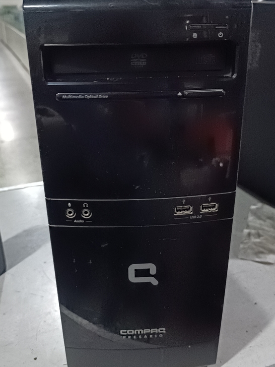 hp原装台式电脑cq3000，一台，AMD...