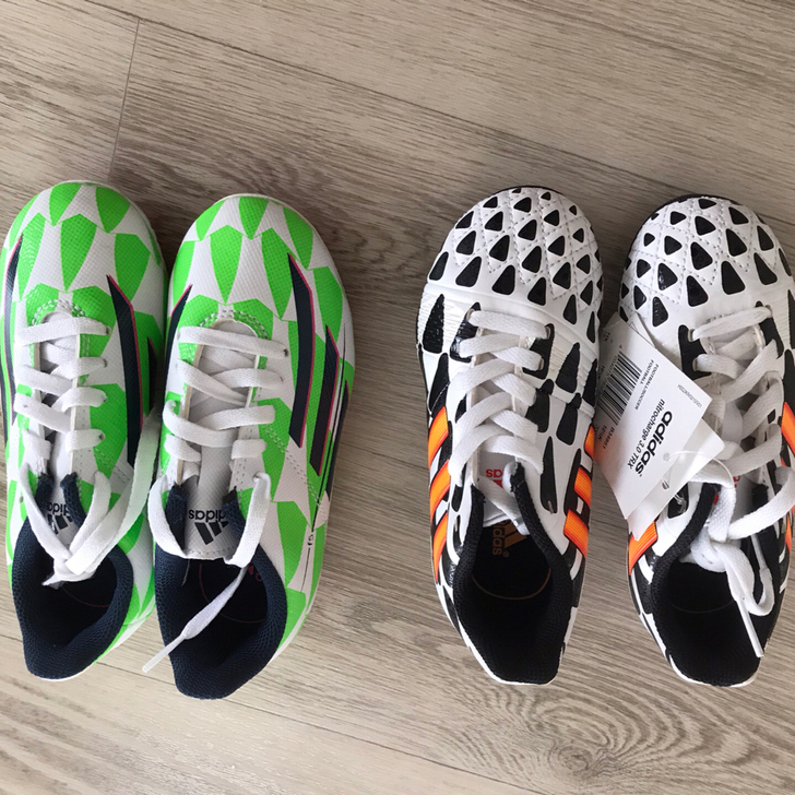 阿迪达斯/Adidas儿童真皮足球鞋，个人...