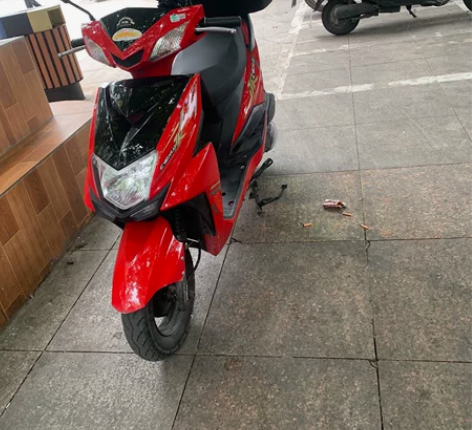 坤豪摩托车一辆，买了一年多， 感兴趣的话点...