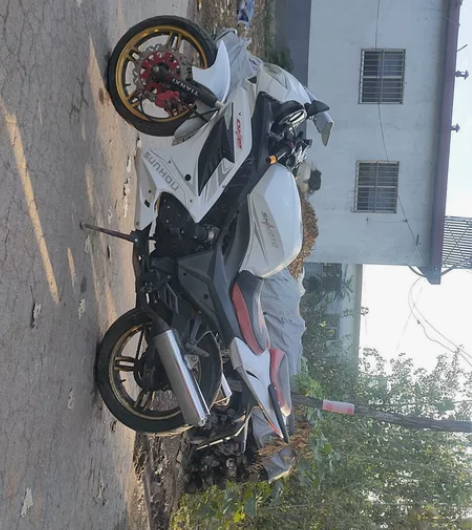 宗申150仿赛摩托车 感兴趣的话点“我想要...