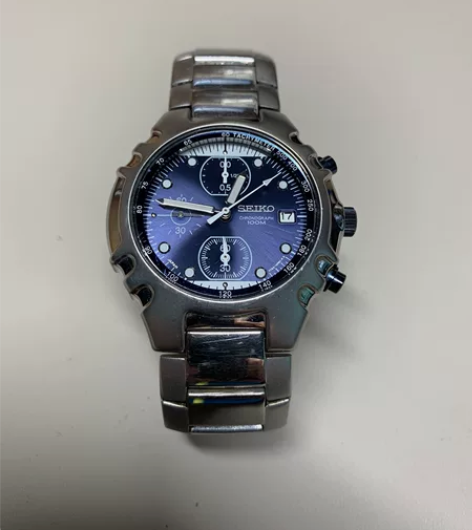 精工石英表 机芯7T92，产地日本，表面有...