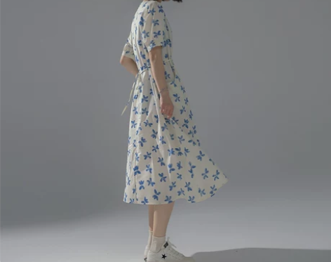 一个pee店你是ren间的六yue天 复古...