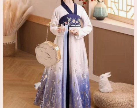 女童汉服加肥宽松大码秋长袖连衣裙雪纺中大童...