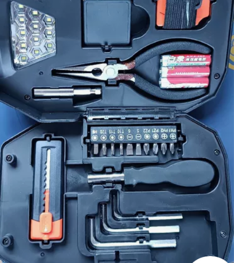 全新中华工具箱 闲置其中有个工具放时间久有...