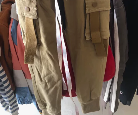 加绒加厚休闲长裤 很漂亮的姜黄色 全新带吊...