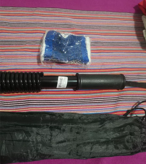 奥雷臂力器，全新大重量100㎏，送手套，买...