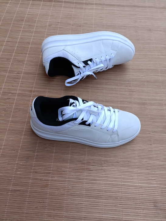 43码 安踏运动鞋            ...