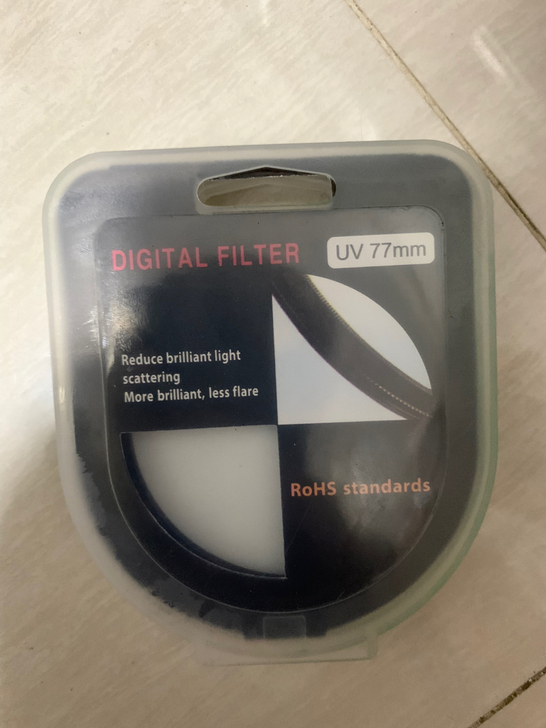 uv镜。全新 从未用过- 两个 77-全新...