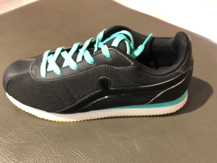 乔丹女士运动鞋，仅剩一双36.37，下单前...