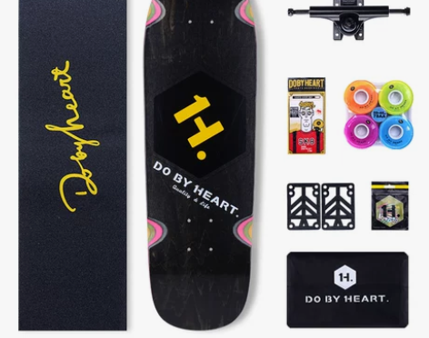 DBH滑板专业四轮大鱼板成人青少年初学者公...