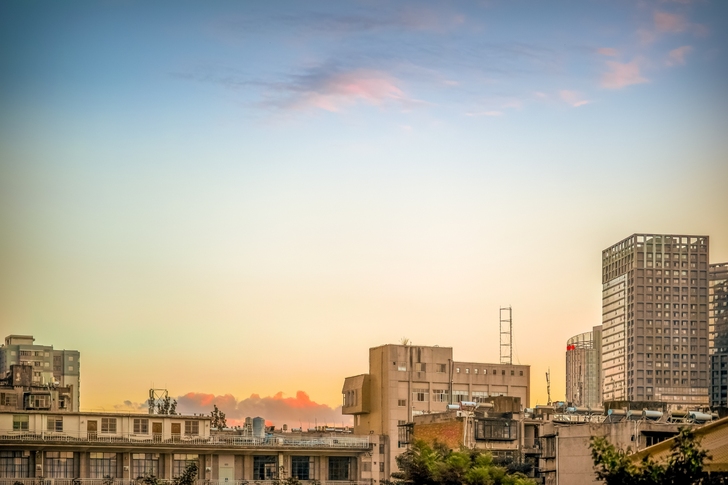 收适马sdq,全新的4000多现在,箱说发...