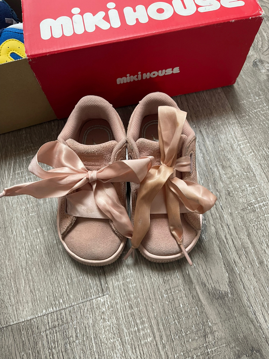 puma 彪马丝带运动鞋，正品正品，尺码：...