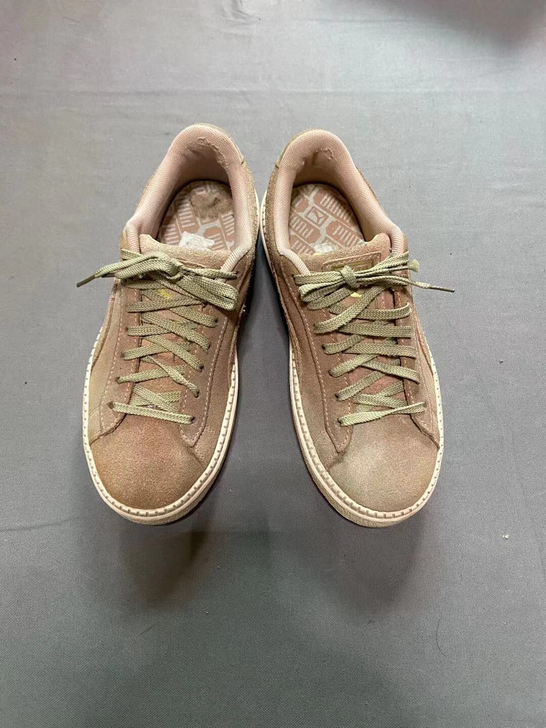 36码 Puma彪马女鞋蕾哈娜板鞋麂皮厚底...