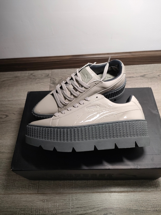 彪马蕾哈娜漆皮松糕鞋 Puma x Fen...