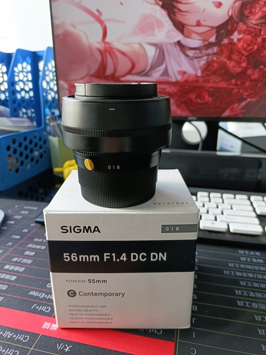 适马56mmf1.4镜头 9新 没怎么用过...