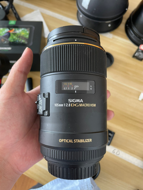 适马百微 sigma 105mm1:2.8...