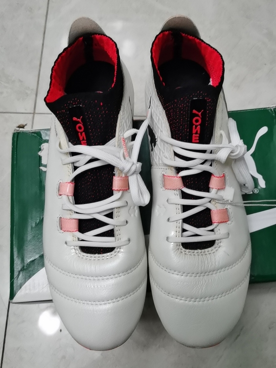 全新正品，样鞋处理，彪马 Puma One...