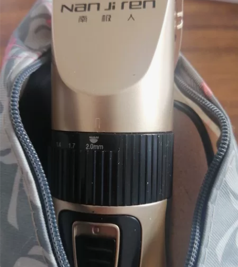 家用理发器闲置 感兴趣的话点“我想要”和我...