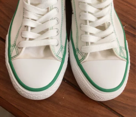 Belle/百丽女款帆布鞋，休闲简约，质量...