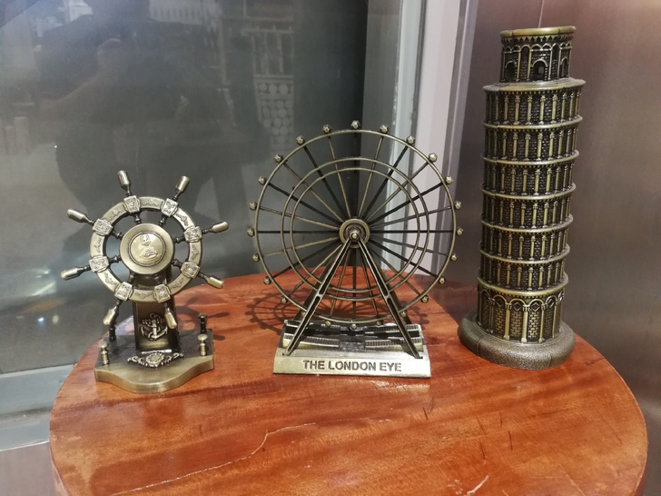 办公室桌面摆件，风水摆件，摄影道具摆件，橱...