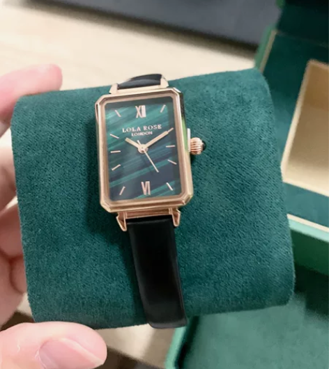 Lola rose小绿表，朋友送的，自己平...