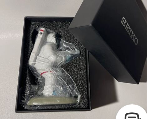 SEIKO手表架子创意摆件表托宇航员表托，...