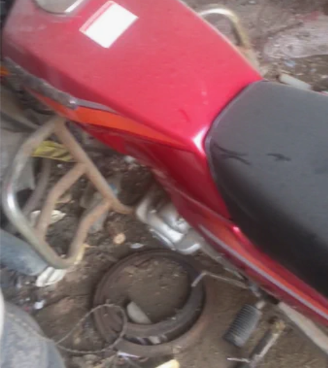 出个闲置豪爵银豹125摩托， 感兴趣的话点...