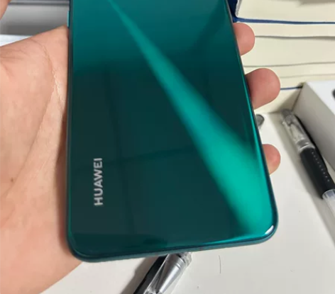 换手机了，这台华为Nova5pro想出，8...