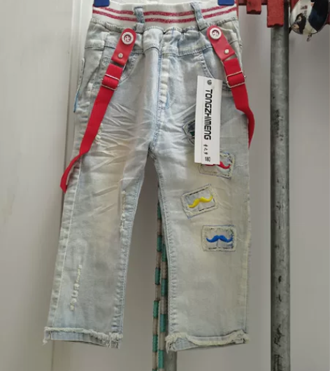 全新 小童牛仔裤 送背带 面料柔软有弹力 ...