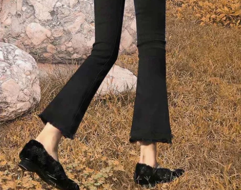 黑色微喇牛仔裤女2022年夏季薄款高腰显瘦...