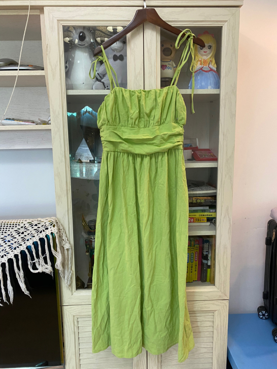 吊带连衣裙，s码