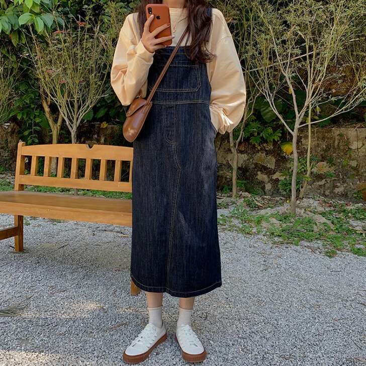 闲置 复古深蓝色牛仔背带裙女韩版学生减龄宽...