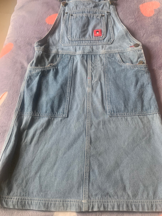 章鱼家 背带裙  穿上小了  去年后入  ...