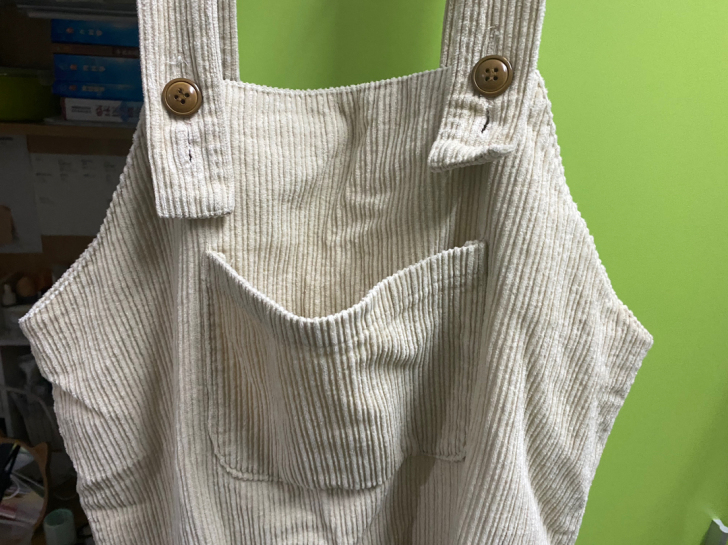 可刀韩牌糯叽叽的背带裙,可惜我大xiong...