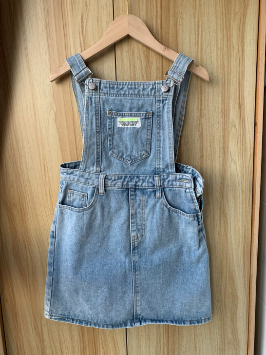 韩版浅色牛仔背带裙！小个子可！背带可调节！