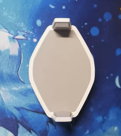 黑鲨手机散热器一代白色 感兴趣的话点“我想...