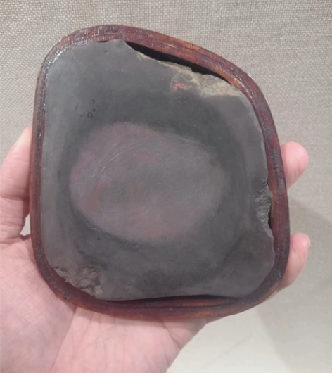 日本回流，中国老坑端砚，砚台尺寸长10厘米...