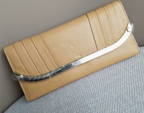 商场撤柜 啄木鸟女士真皮钱包 女式头层牛皮...