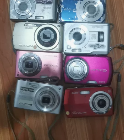 卡西欧相机配件价出，可以单出，打包，都是问...