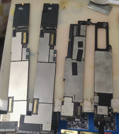 2块iPad2＋1块iPad4＋1块iPa...