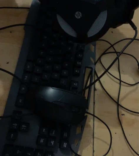 hp耳机鼠标。三件套 感兴趣的话点“我想要...