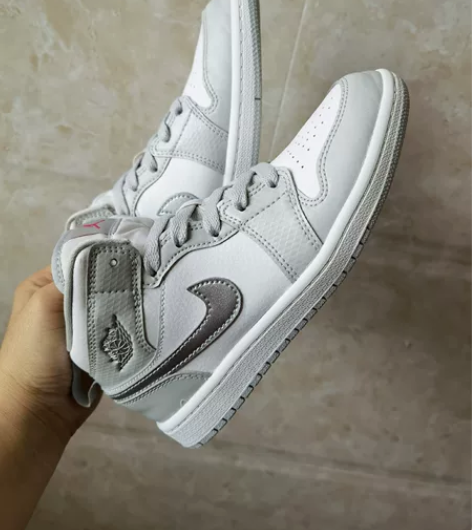 乔丹aj灰白奶油麻布灰大童运动鞋1.5Y ...