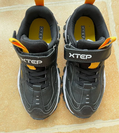 XTEP/特步 儿童运动鞋 黑黄 男鞋春秋...