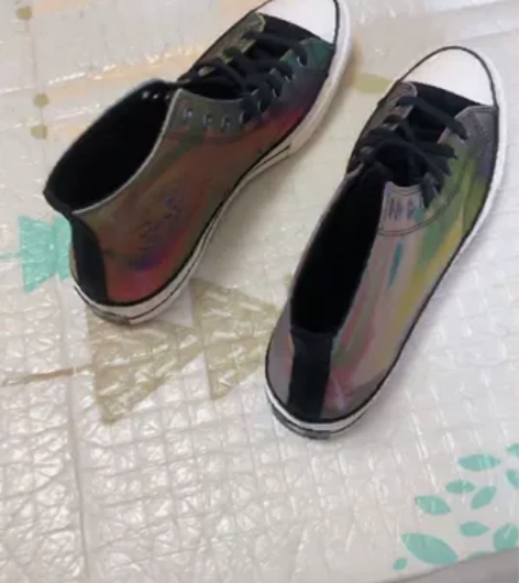 匡威CONVERSE全新女士运动鞋，变色，...