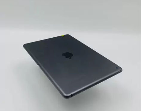 9成新苹果 iPad 7代 128G 深空...
