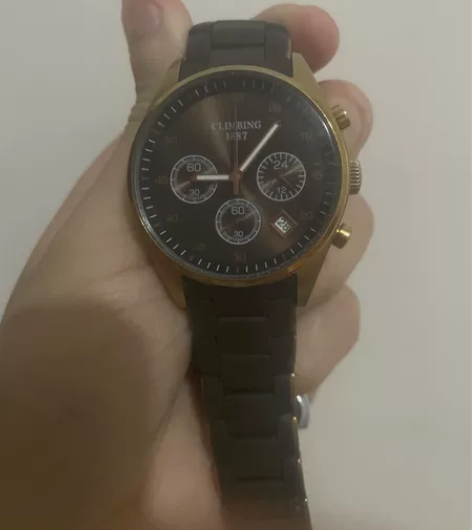 阿玛尼手表 95成新 买来很少带 诚信出 ...