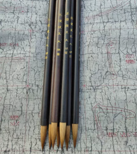 毛笔，狼毫笔，楷书，行楷，黑檀木杆 ，笔出...