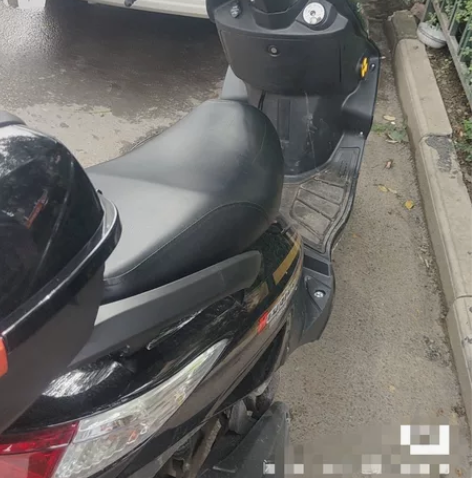 想换大点的，刚上完牌保险同步，原价5500...